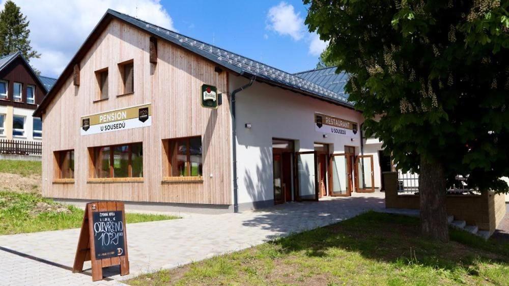 Penzion A Restaurace U Sousedu Strazny Eksteriør bilde