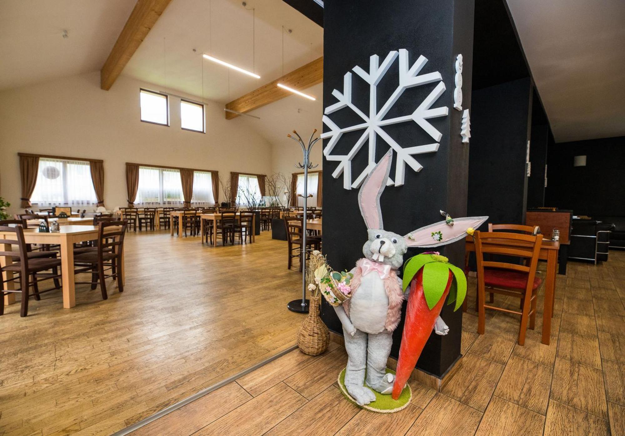 Penzion A Restaurace U Sousedu Strazny Eksteriør bilde